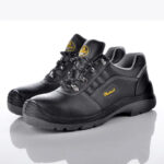 Safety shoes Pakistan,