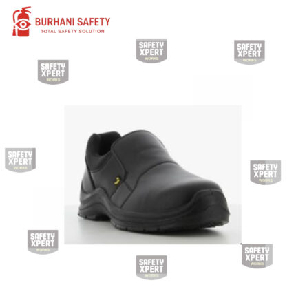 Affordable Safety Shoes Bestclog OB for industrial and safety use in Pakistan